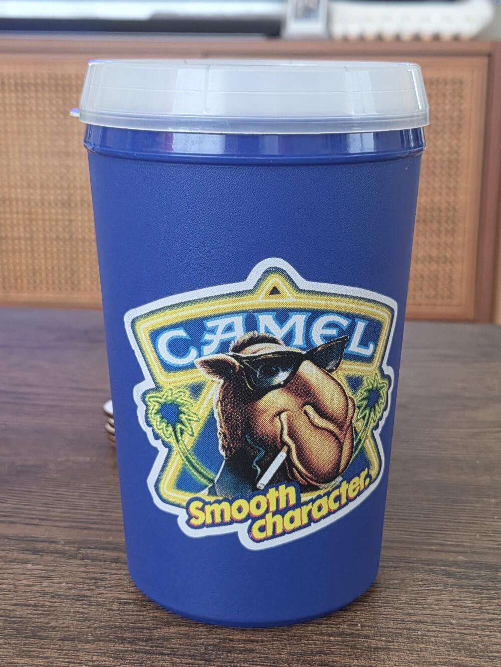 Joe Camel Vintage Aladdin Insulated Travel Mug with Lid 20 oz